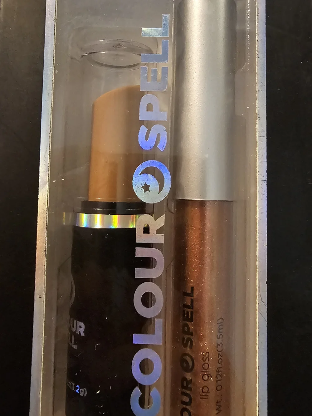 Lip & Gloss Set In Caring (Bronze Brown)